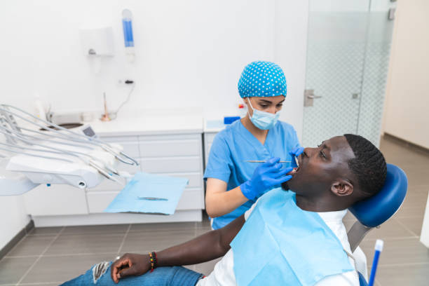 Best Emergency Tooth Extraction in Oildale, CA